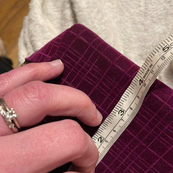 It’s Judy Time velvety makeup bag, VGUC - Picture 10 of 10